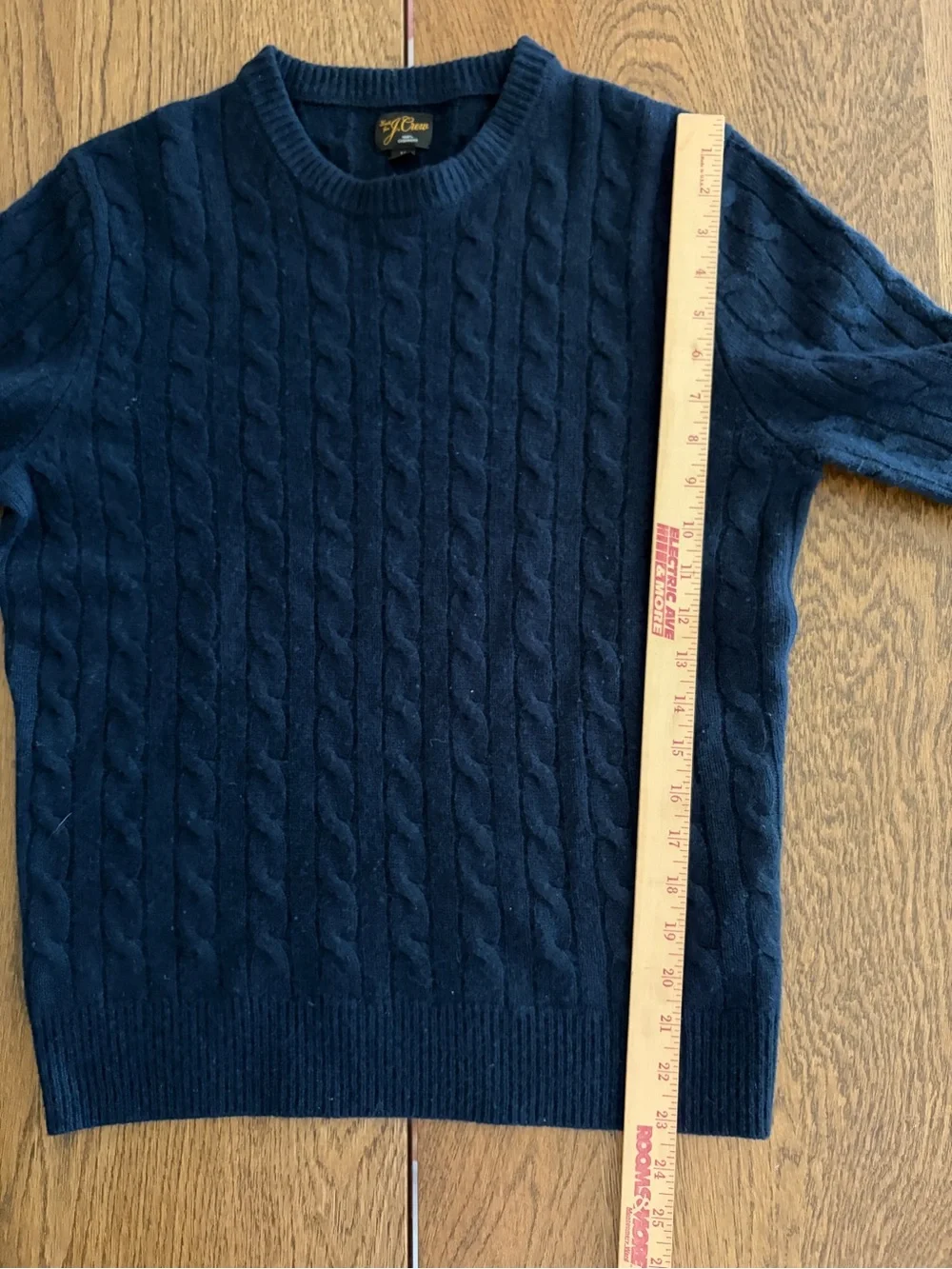 J. CREW Cashmere cable-knit sweater in Navy Size M $298 AZ972